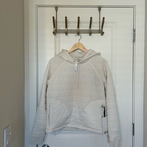 LULULEMON DYNAMIC MOVEMENT HOODIE | White/cream | size 8